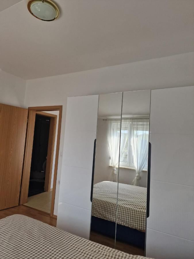 Apartmani Ivan Rtina Exterior foto