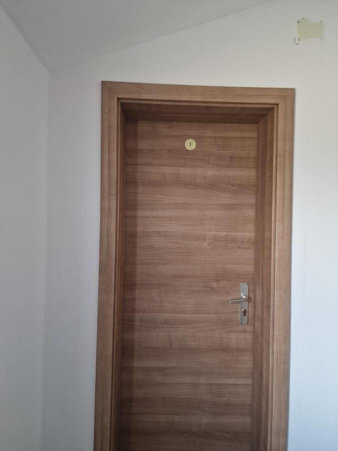 Apartmani Ivan Rtina Exterior foto